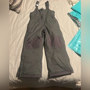 L.L. Bean kids Gray suspender snow suit ski pants  5/6 new
